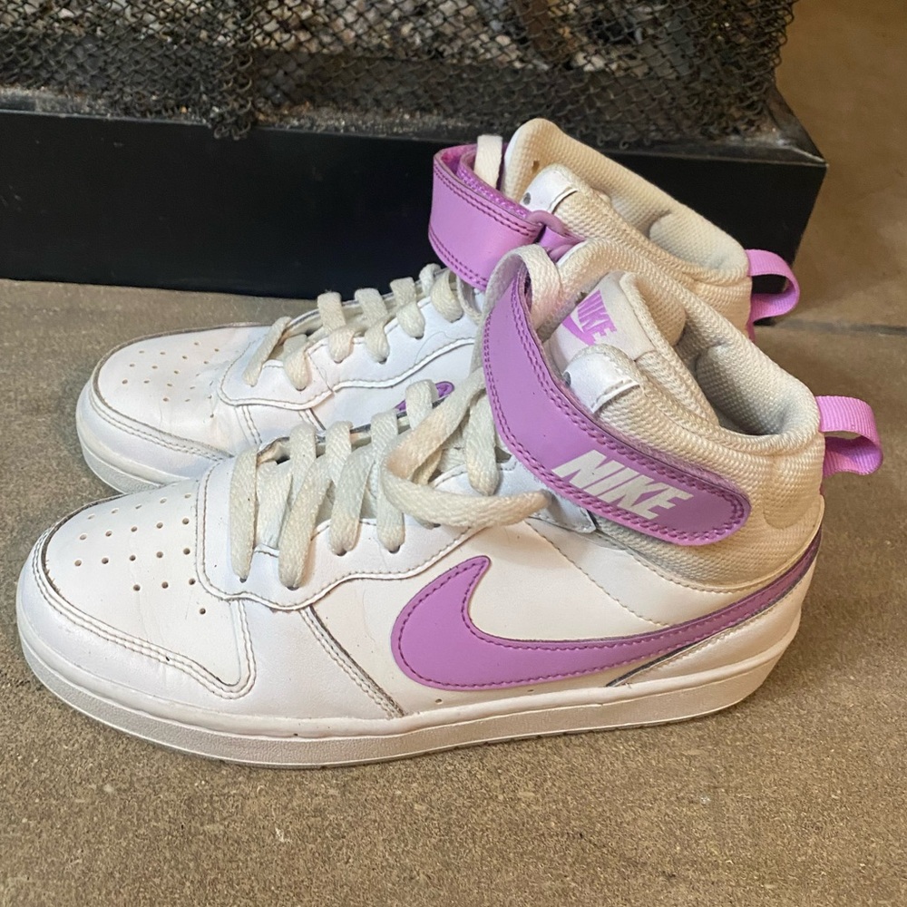Nike Shoes Court Borough Mid2 Sneaker CD7782-103 White Purple Leather women 6.5